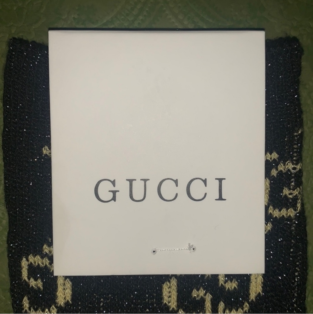 Black and gold authentic Gucci glitter intwined Lamé GG ankle socks AUTHENTIC - Picture 2 of 5